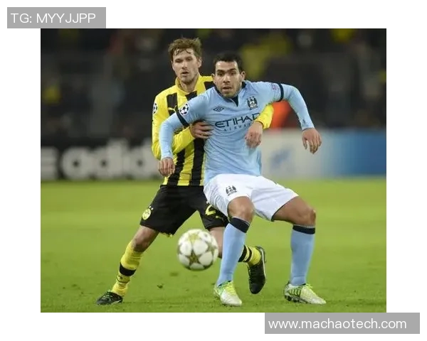 足球明星精彩护球技巧视频展示助你提升足球水平与观赏乐趣